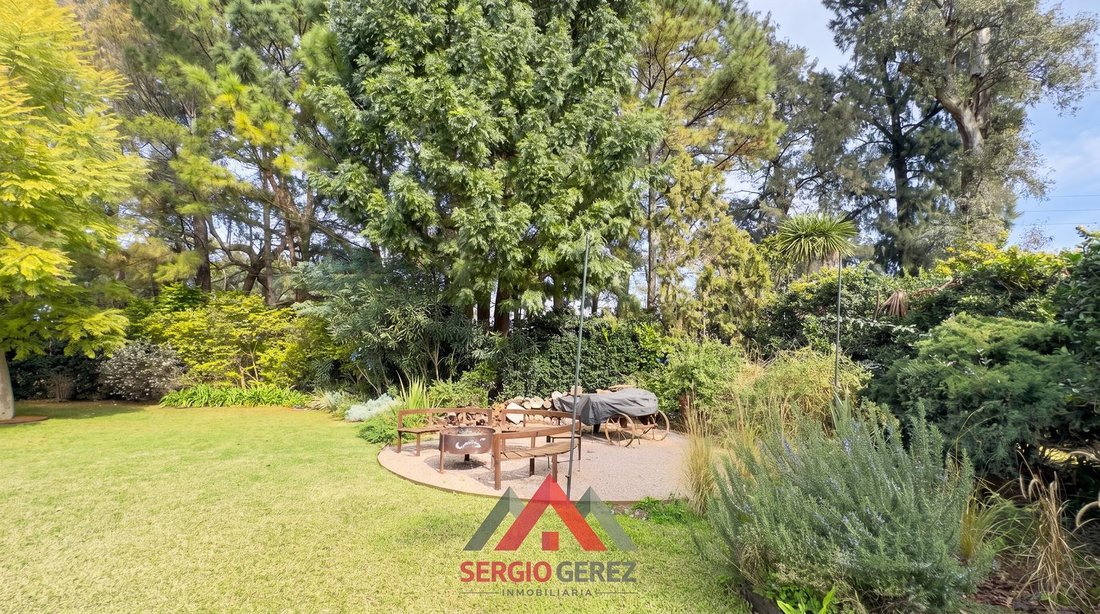 House in Francisco Alvarez, Buenos Aires Province, Argentina 5 - 18661555