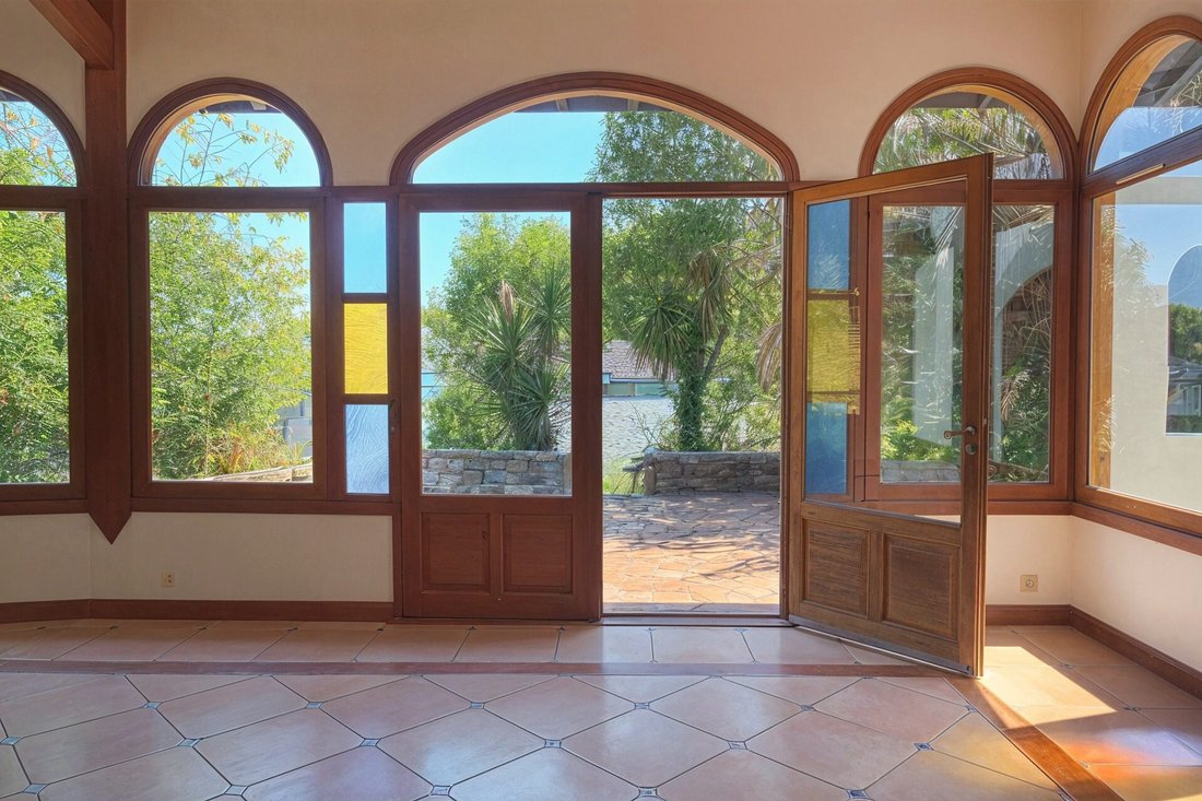 Villa in Bayonne, Nouvelle-Aquitaine, France 5 - 17615144