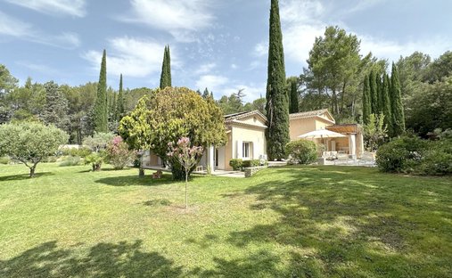 Villa in Le Tholonet, Provence-Alpes-Côte d'Azur, France 1