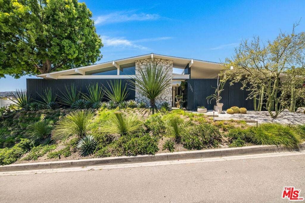 House in Los Angeles, California, United States 1 - 18659354
