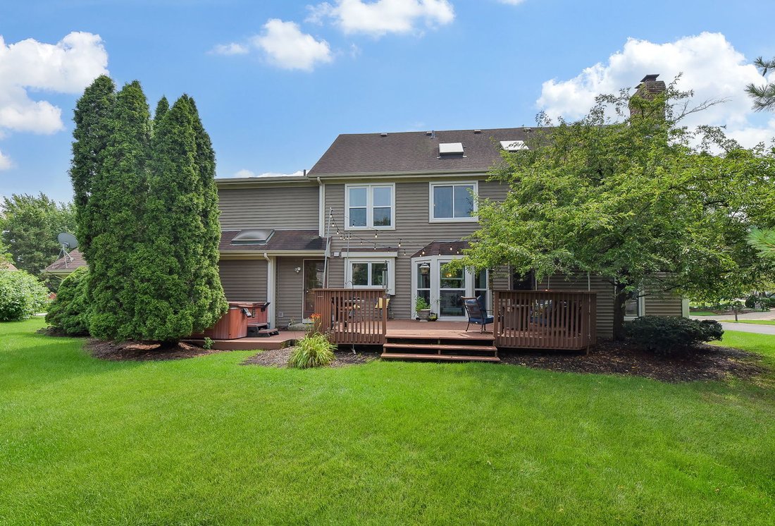 House in Carol Stream, Illinois, United States 3 - 18659763