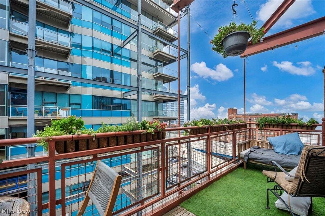 Condo in Cleveland, Ohio, United States 1 - 18662070