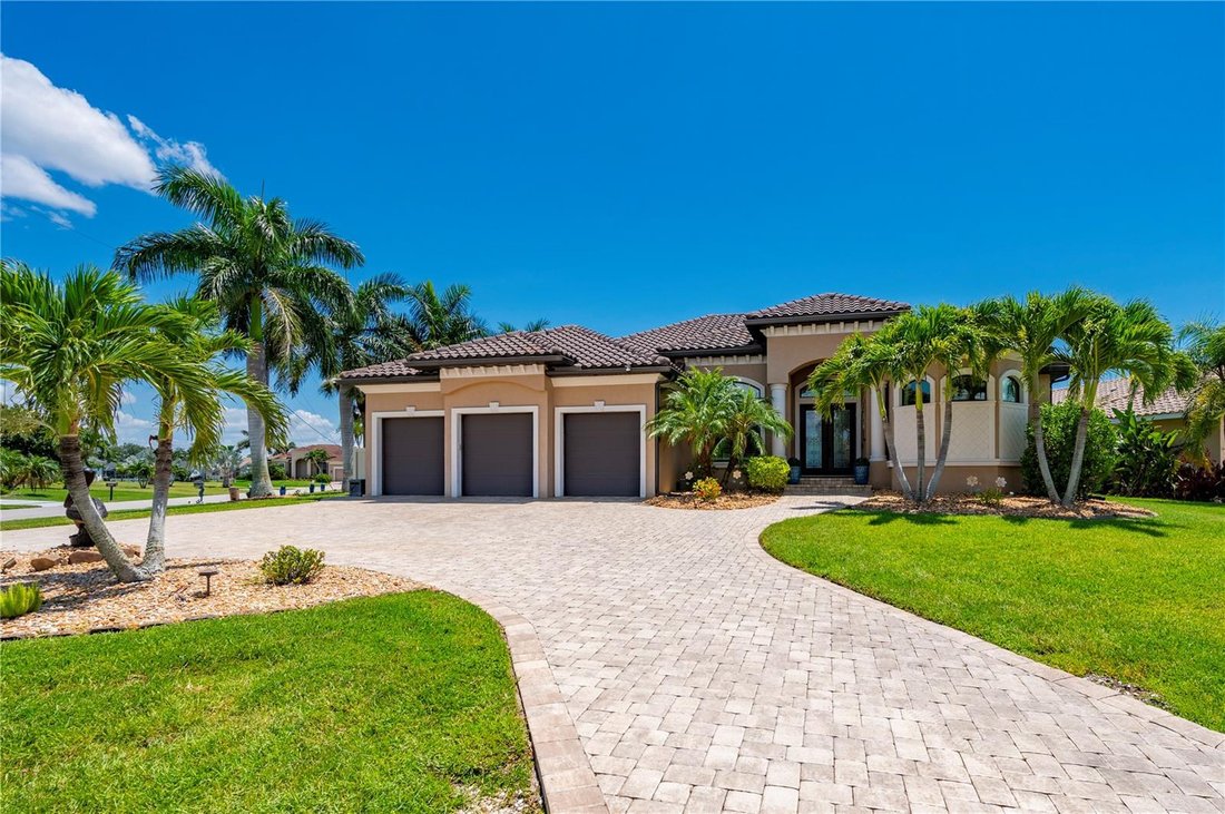 House in Punta Gorda, Florida, United States 1 - 18663035