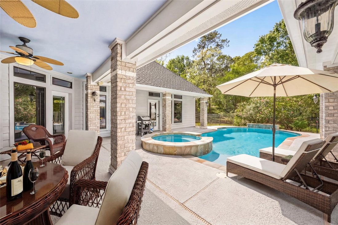 House in Conroe, Texas, United States 5 - 18666292