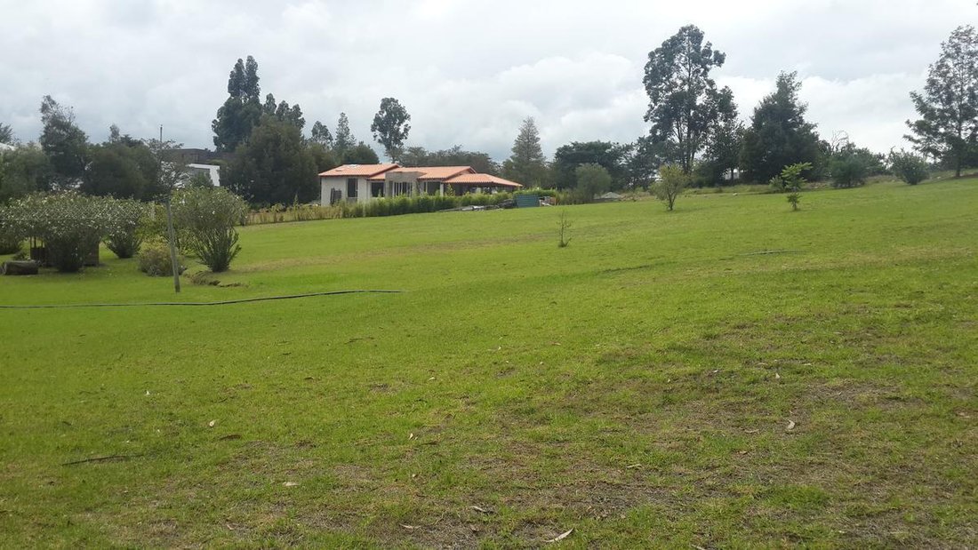 Land in Quito, Pichincha, Ecuador 5 - 18660658