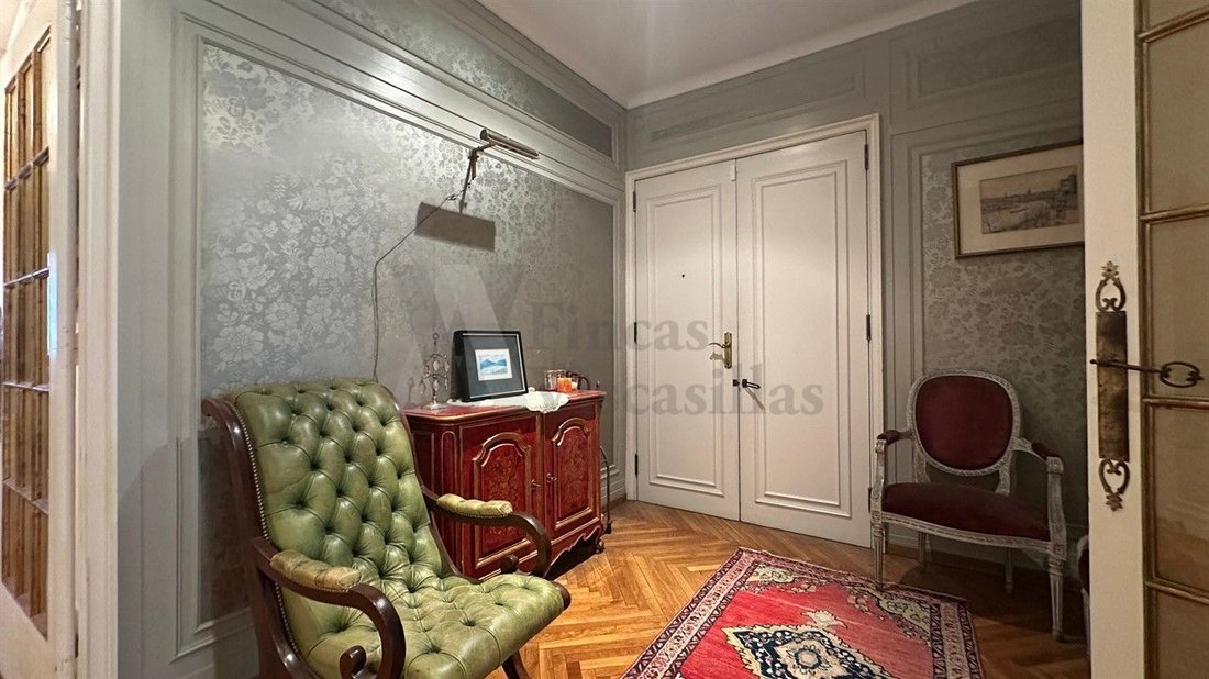 Apartment in Sarrià-Sant Gervasi, Barcelona, Spain 3 - 18671558