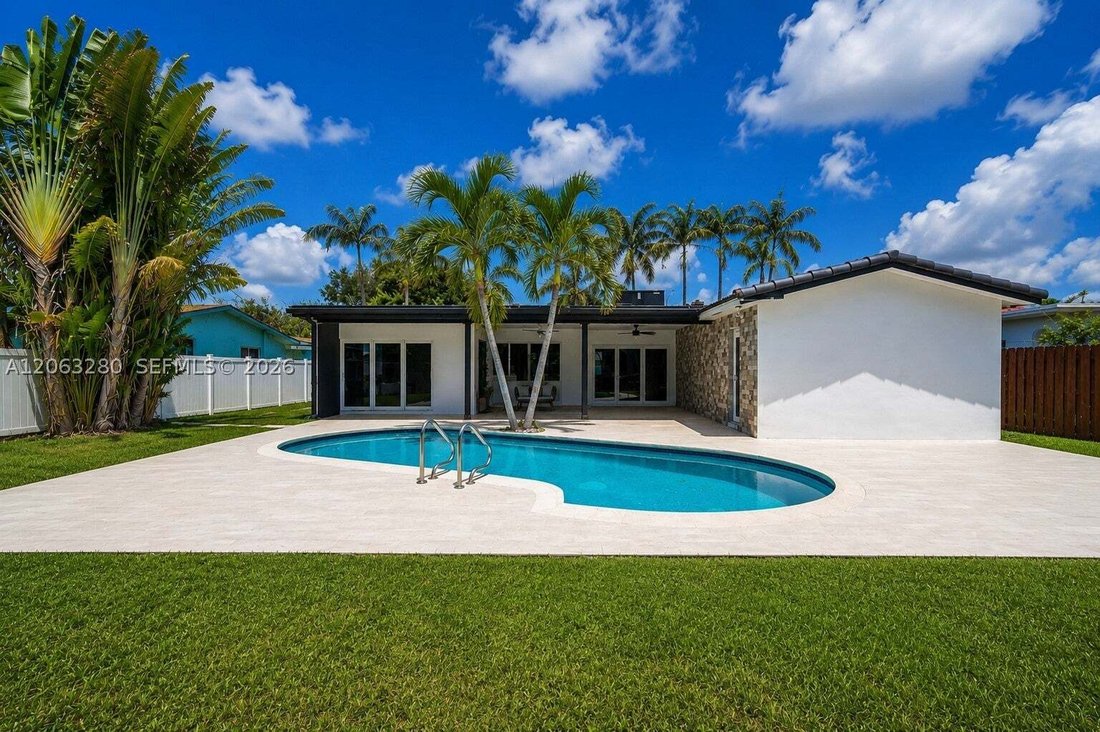 House in Hollywood, Florida, United States 4 - 18637695