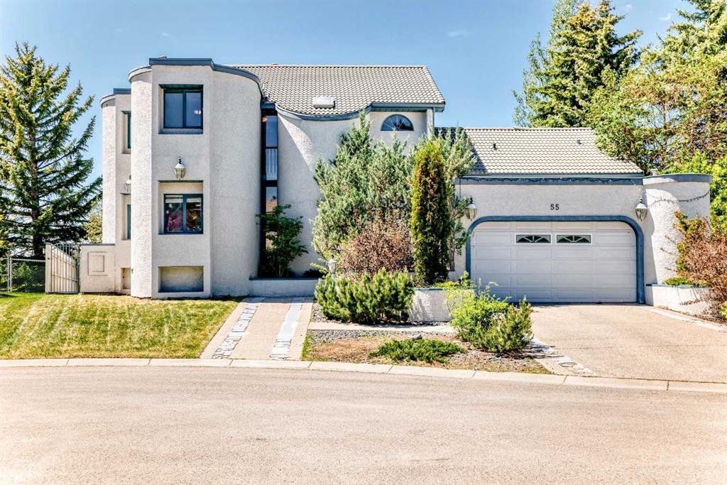 House in Calgary, Alberta, Canada 1 - 18665240