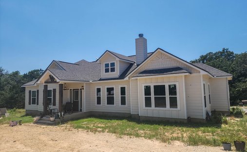 House in Davilla, Texas, United States 1