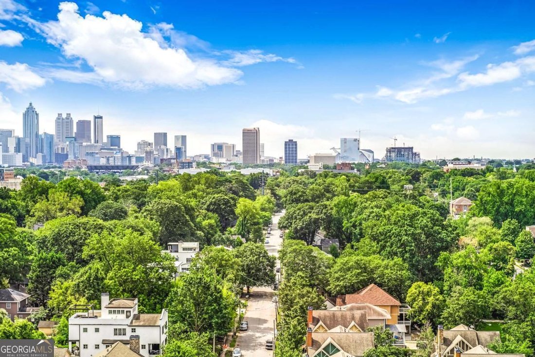 Condo in Atlanta, Georgia, United States 3 - 18664389