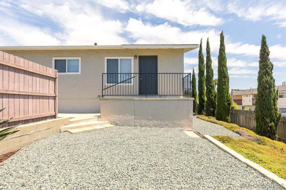 Chula Vista, California, United States 4 - 18663875