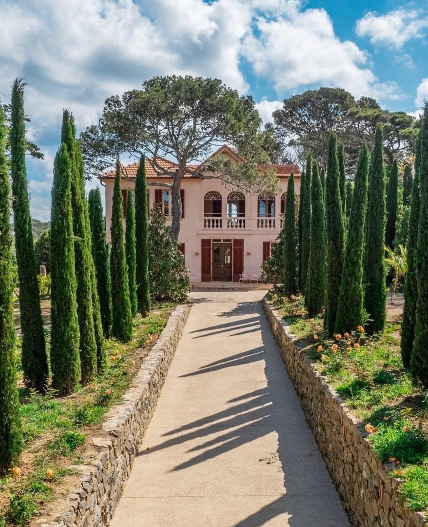 House in Zone Ouest Urbaine, Saint-Tropez, France 2 - 18660393