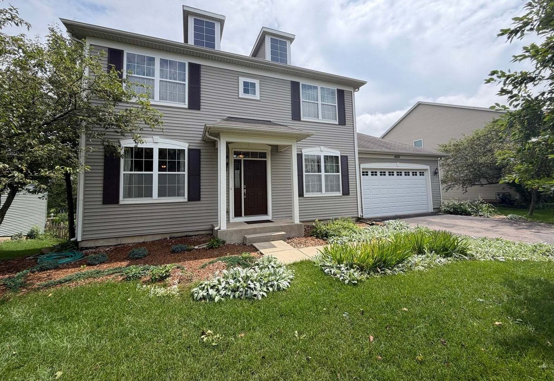 House in Oswego, Illinois, United States 1 - 18663094