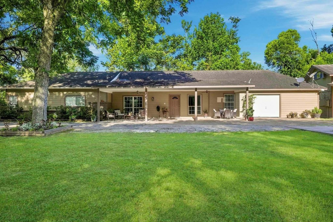House in Houston, Texas, United States 3 - 18666329