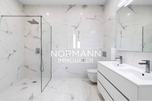 Apartment in Bois de Boulogne, Paris 16e Arrondissement, Paris 4 - 18005912