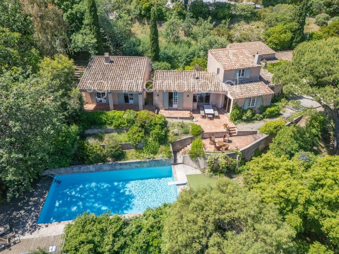 House in Ramatuelle, Provence-Alpes-Côte d'Azur, France 2 - 17707336