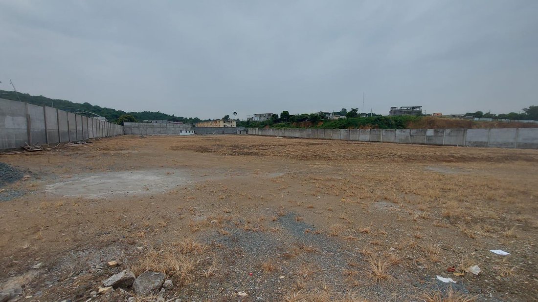 Land in Guayaquil, Guayas, Ecuador 2 - 18660560