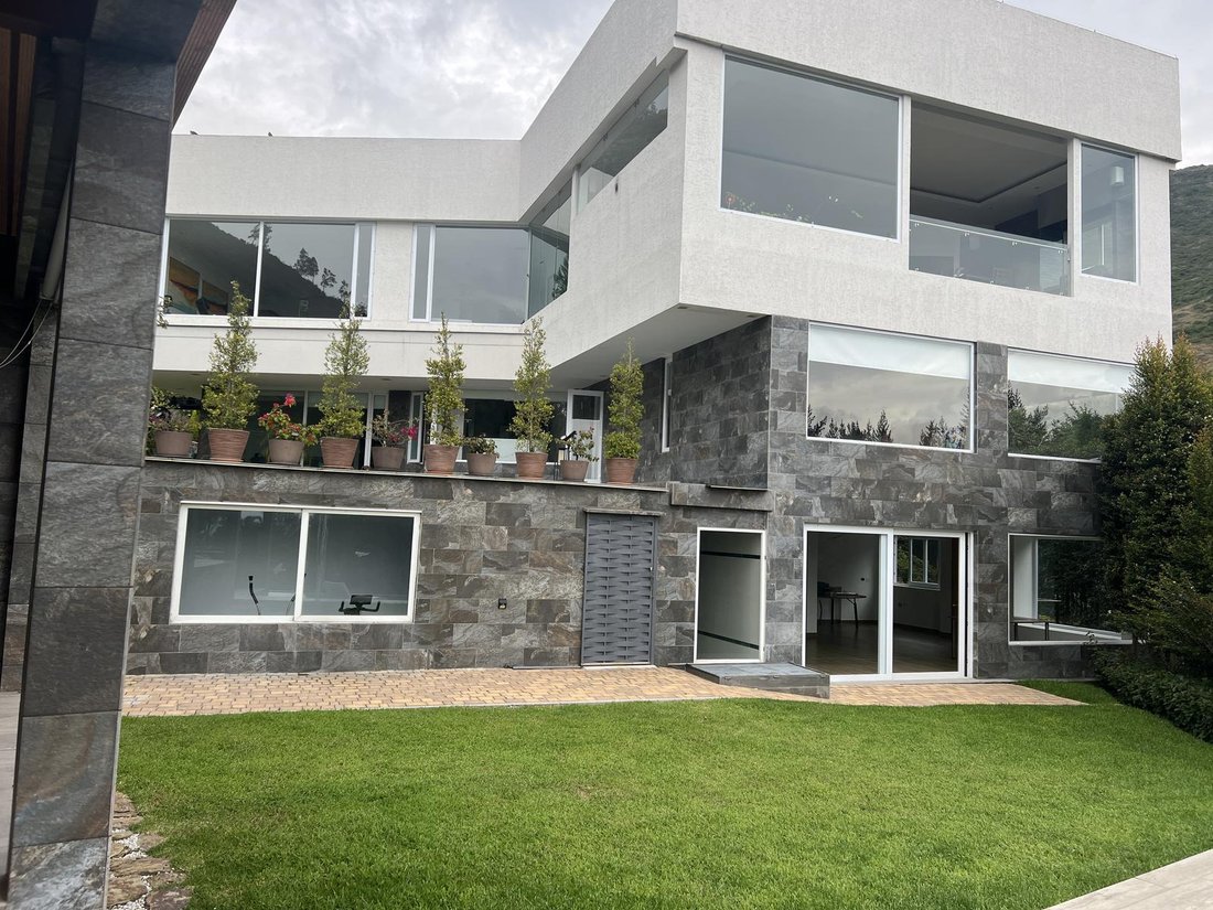 House in Quito, Pichincha, Ecuador 5 - 18661680