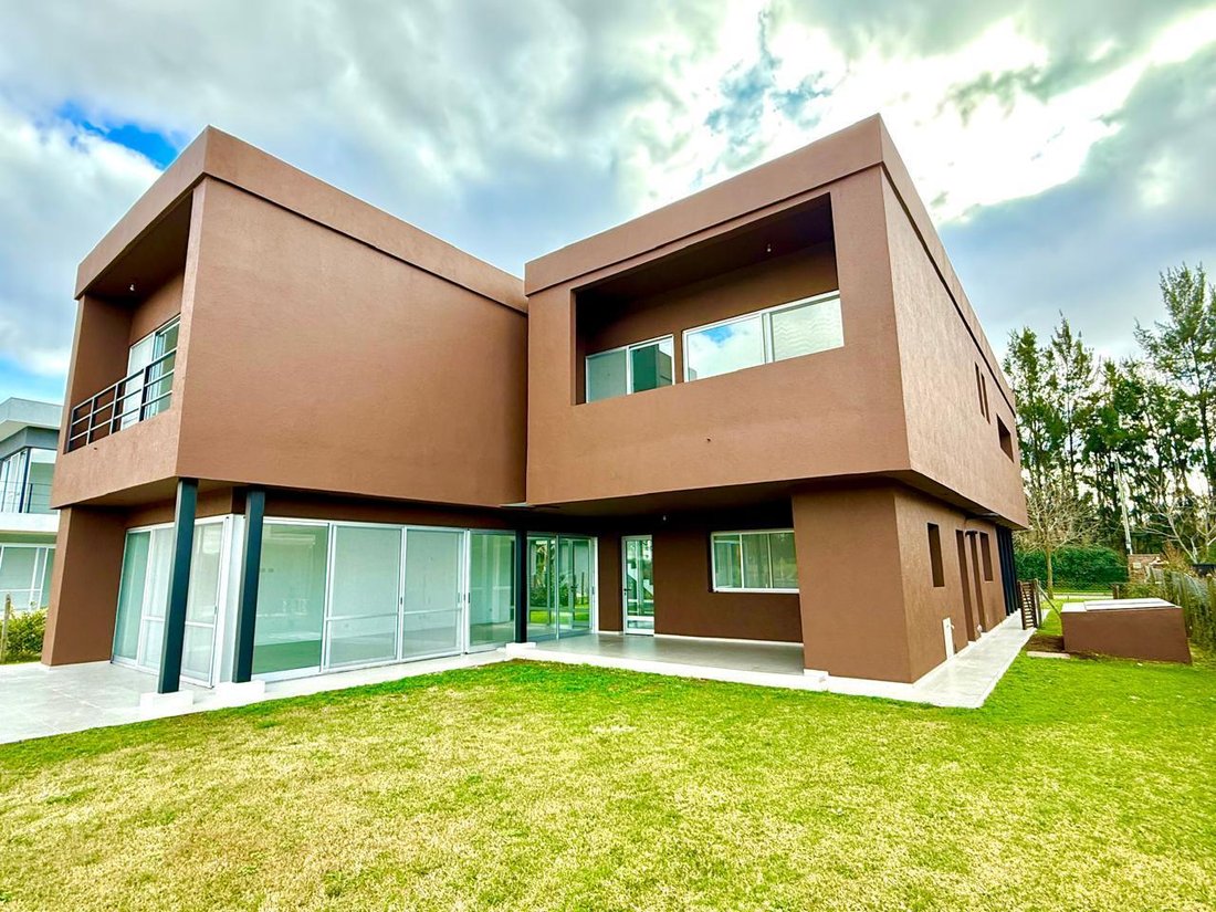 House in Tigre, Buenos Aires Province, Argentina 1 - 18661144