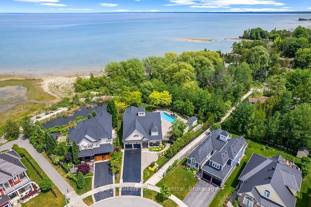 House in Collingwood, Ontario, Canada 2 - 18258276