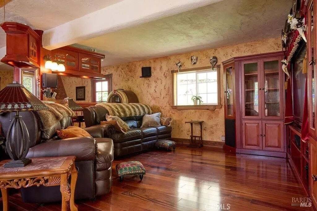 House in Redwood Valley, California, United States 5 - 18620322