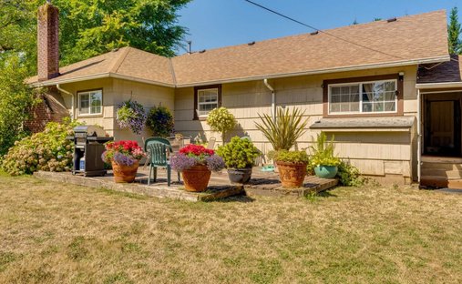 House in Lebanon, Oregon, United States 1