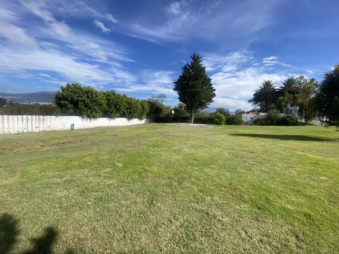 Land in Quito, Pichincha, Ecuador 3 - 18660327