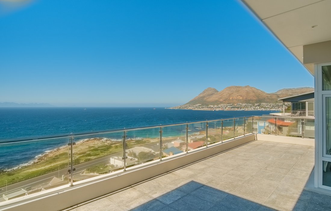House in Simon's Town, Cape Town, Western Cape 3 - 18665071