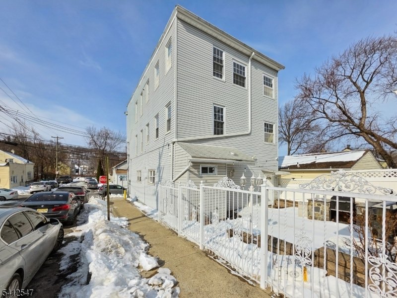 Apartment in Paterson, New Jersey, United States 3 - 18661763