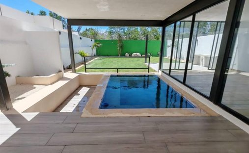 House in Airepuro, Yucatan, Mexico 1