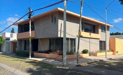 House in Santiago de Querétaro, Querétaro, Mexico 1