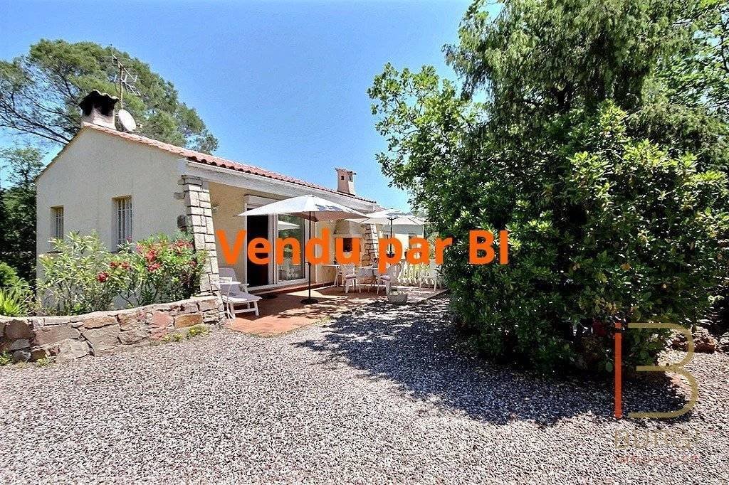 Villa in Le Dramont-Agay-Anthéor-Le Trayas, Saint-Raphaël, France 1 - 15694322
