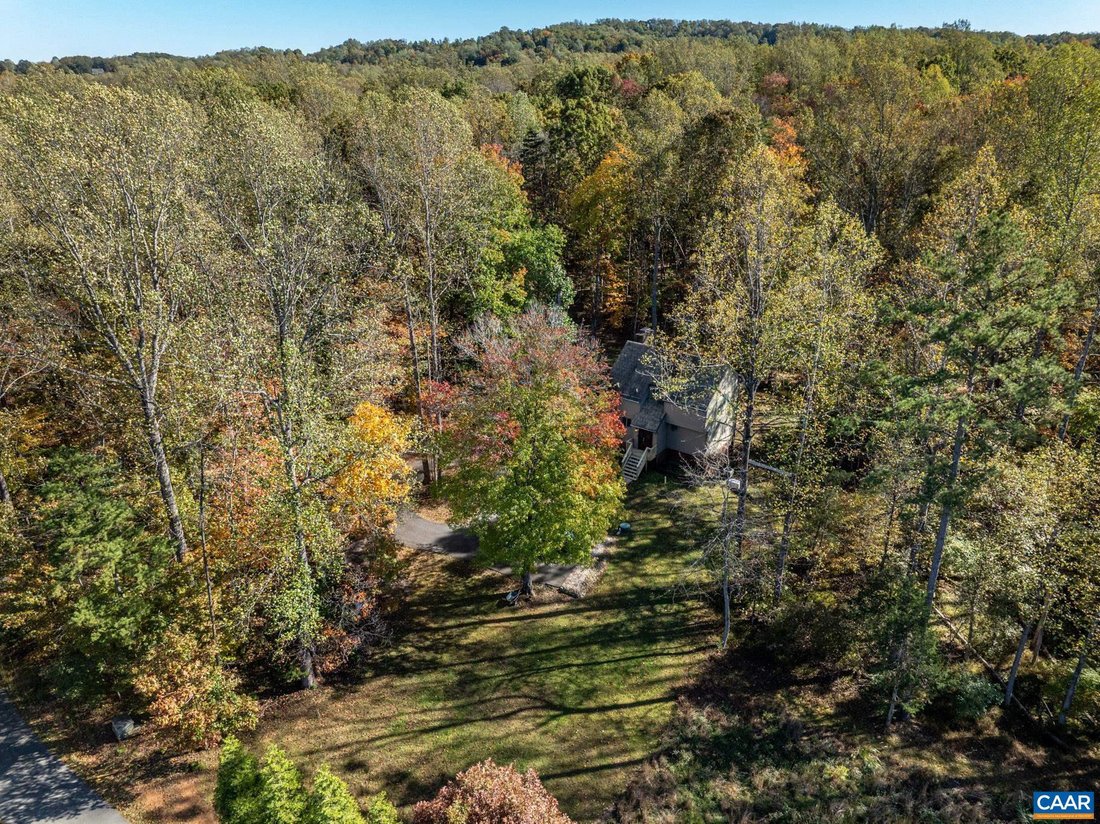 House in Charlottesville, Virginia, United States 5 - 18659028