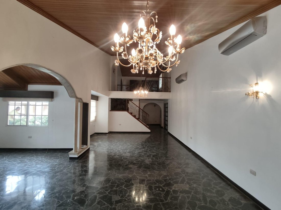 House in Guayaquil, Guayas, Ecuador 4 - 18661334