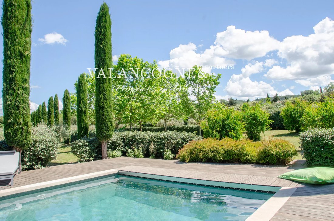 Estate in Eygalières, Provence-Alpes-Côte d'Azur, France 3 - 18217442