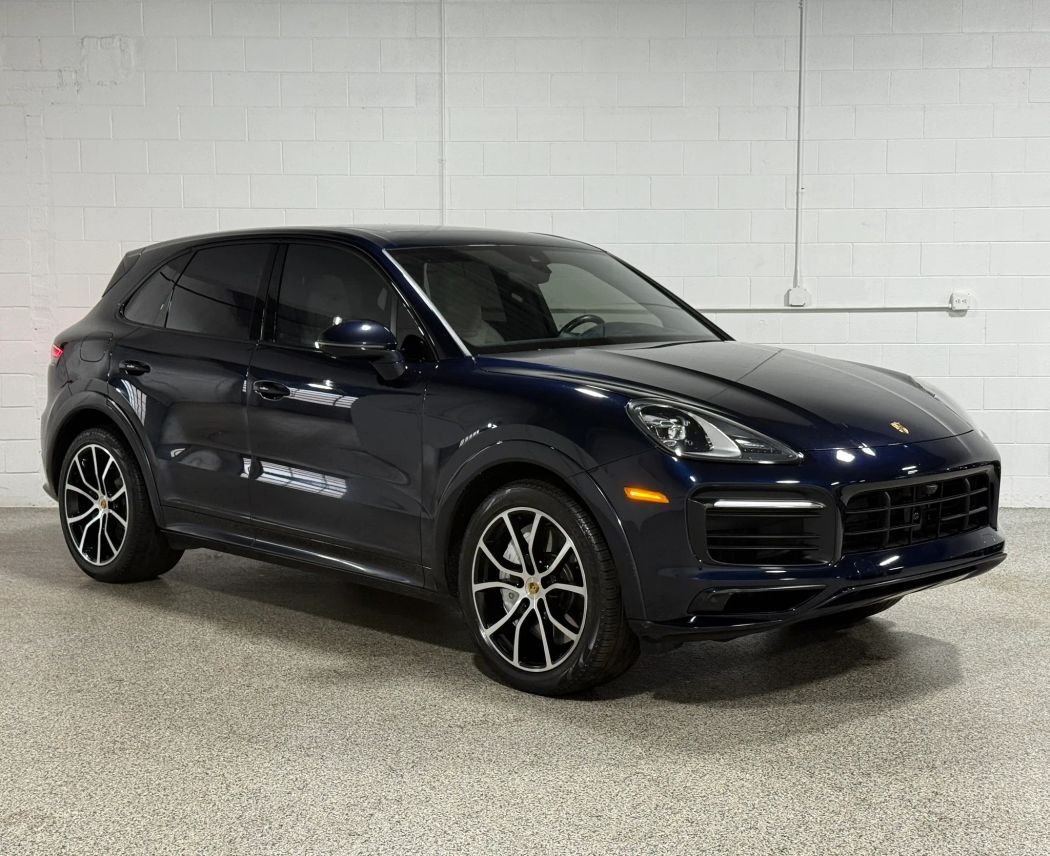 Suv in Northbrook, IL, United States 5 - 18669988