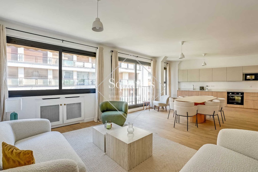 Apartment in La Fourche-Guy Môquet, Paris 17e Arrondissement, Paris 2 - 18672677