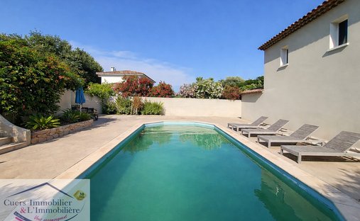 Villa in Puget-Ville, Provence-Alpes-Côte d'Azur, France 1