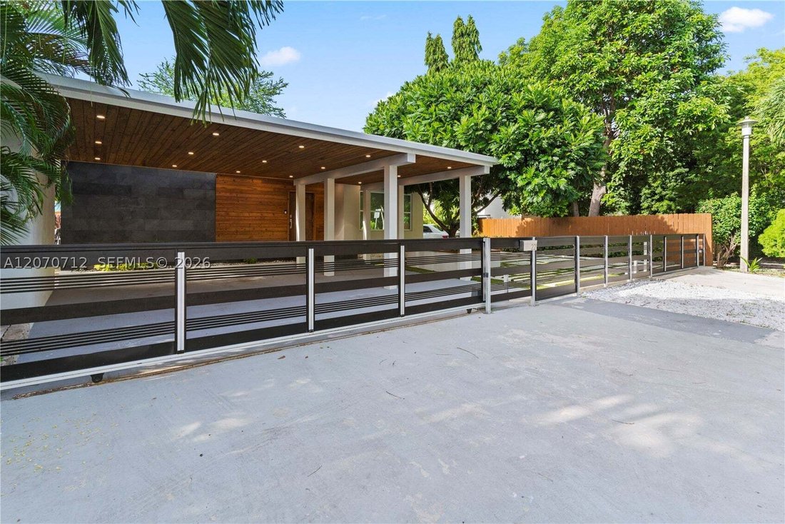 House in Miami, Florida, United States 1 - 18663450