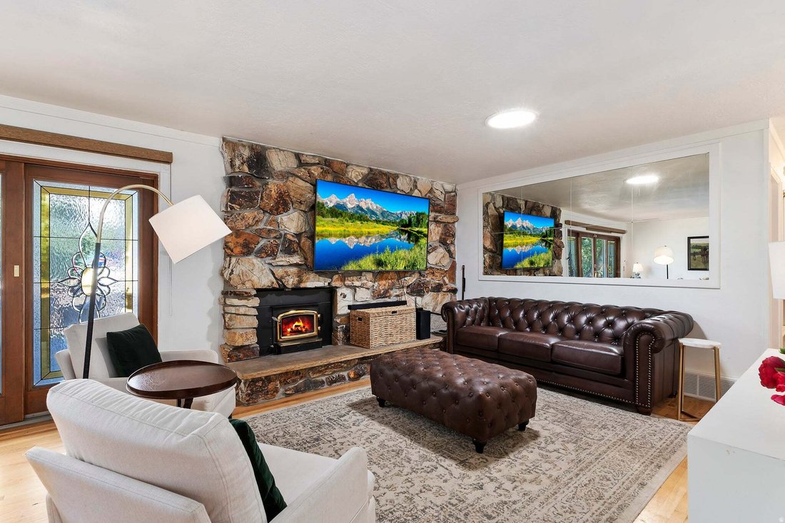 House in Sandy, Utah, United States 3 - 18669097