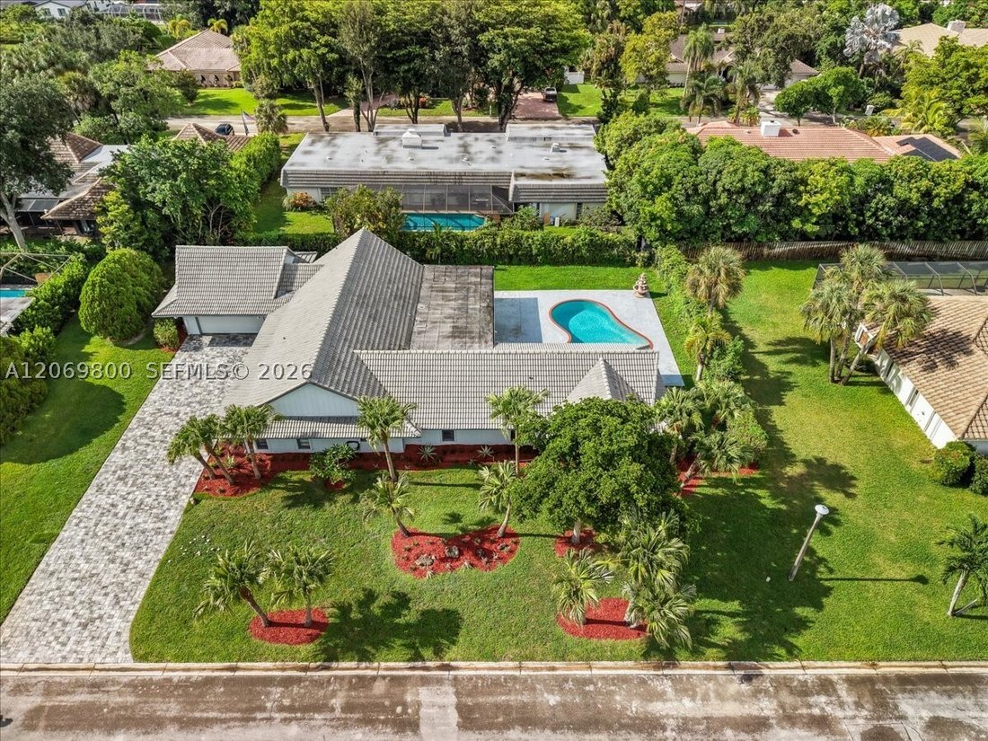 House in Coral Springs, Florida, United States 3 - 18663250