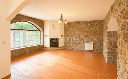 Finca in Lage, Braga, Portugal 1