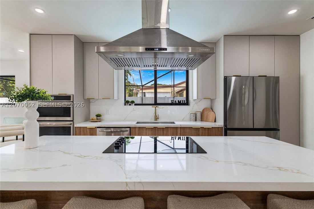 House in Miami, Florida, United States 4 - 18669054