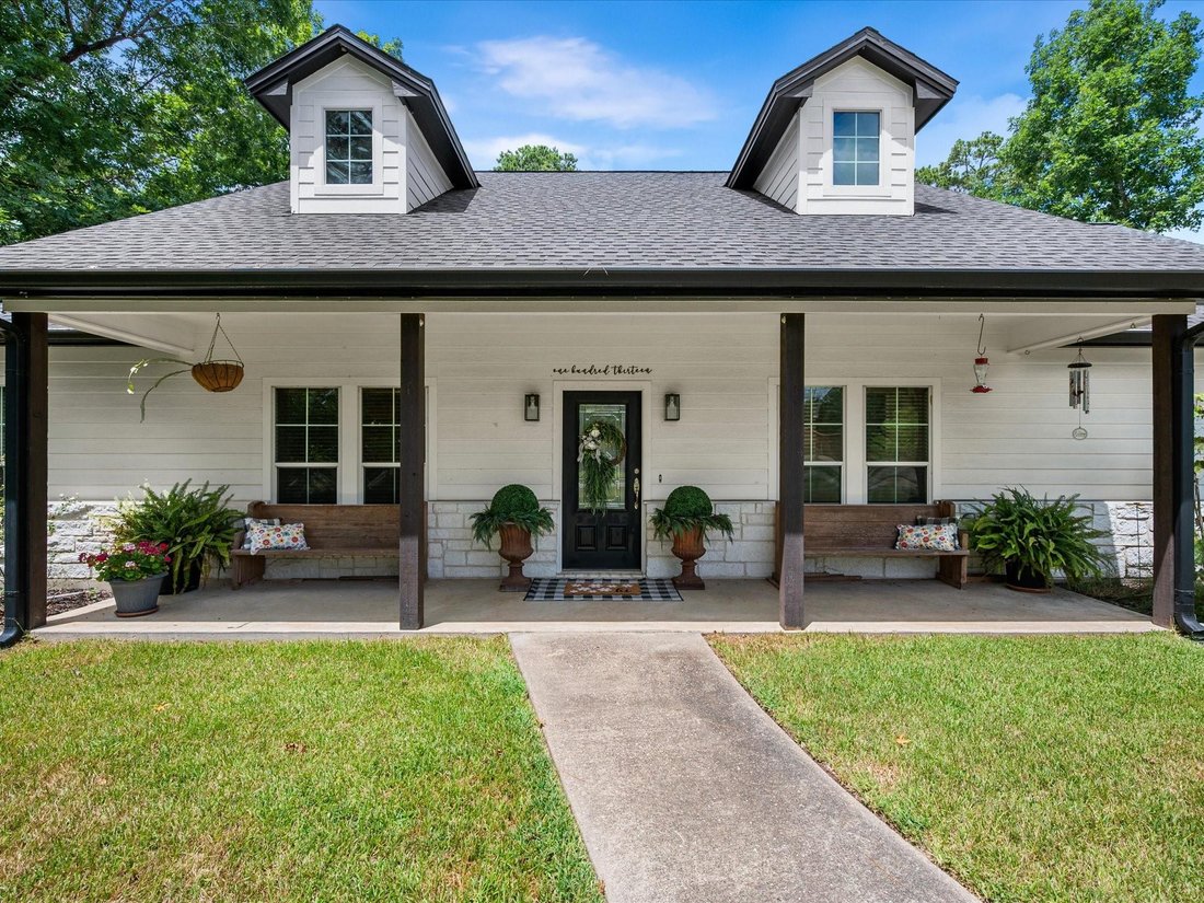 House in Huntsville, Texas, United States 1 - 18669430