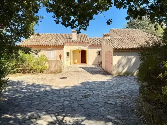 House in Ramatuelle, Provence-Alpes-Côte d'Azur, France 3 - 16246213