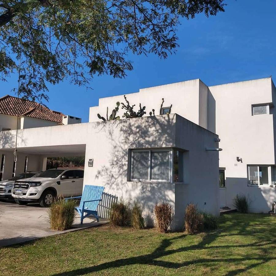House in Martínez, Buenos Aires Province, Argentina 4 - 18667231