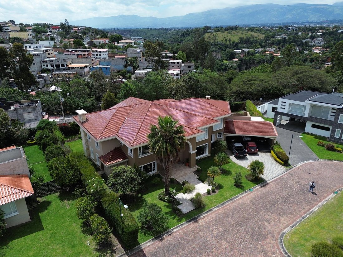 House in Quito, Pichincha, Ecuador 4 - 18660285