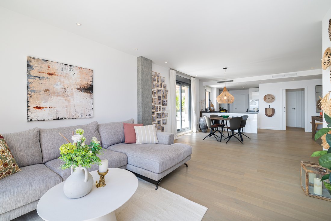 Apartment in Benahavis, Andalusia, Spain 5 - 18665519