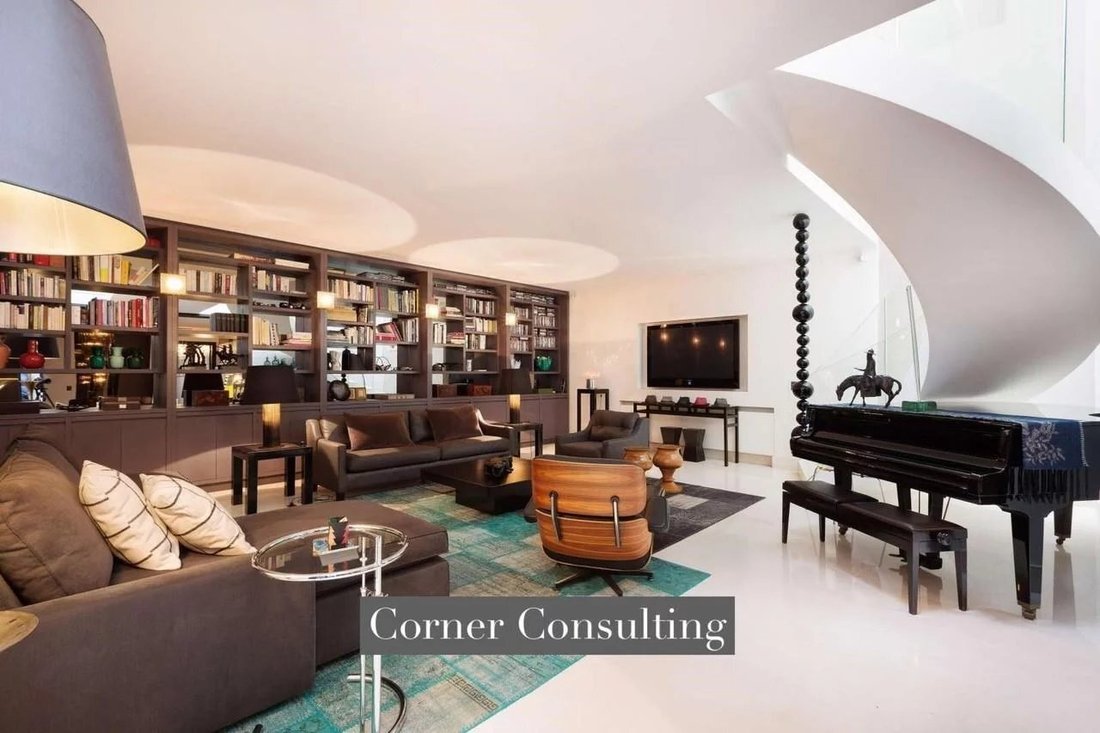 Townhouse in Bois de Boulogne, Paris 16e Arrondissement, Paris 4 - 18669133