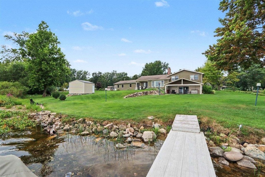 House in Decatur, Michigan, United States 4 - 18668886